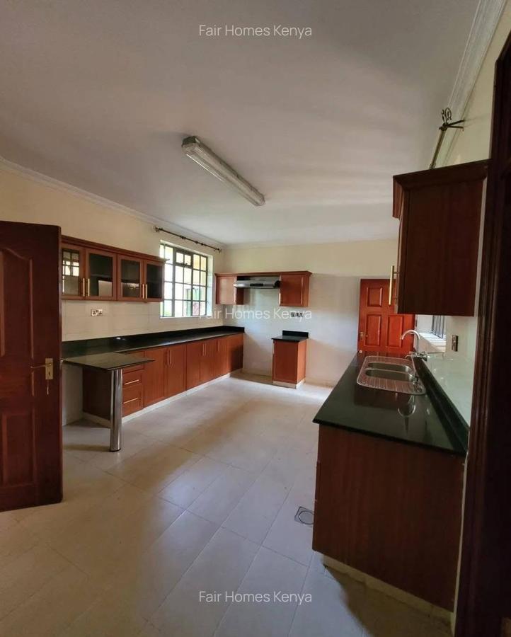 4 Bed Townhouse with En Suite at Chalbi Drive - 2