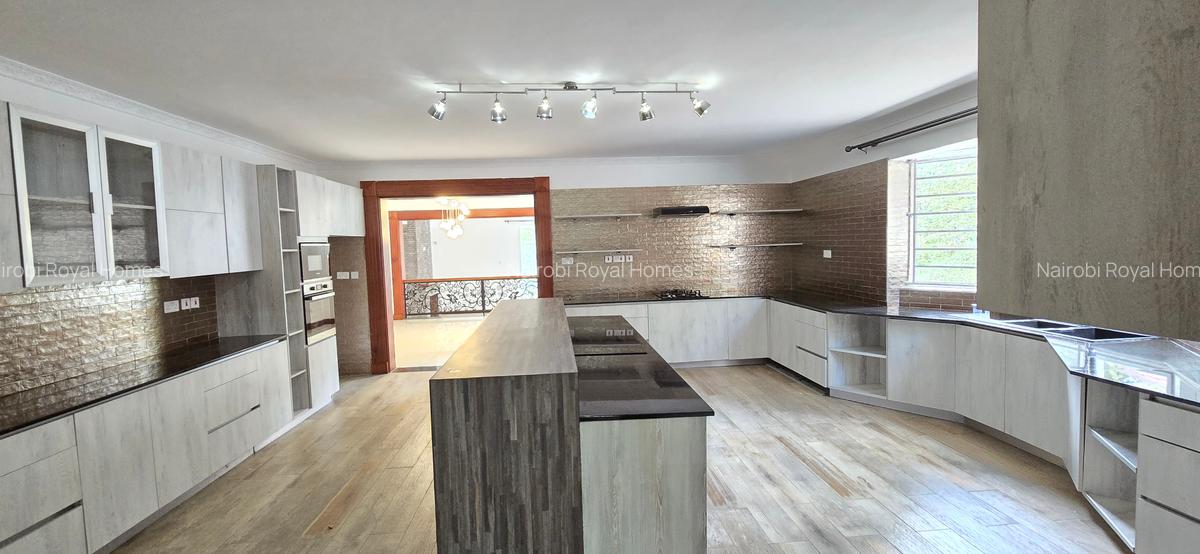 5 Bed House with En Suite at Rosslyn Lone 𝘵𝘳𝘦𝘦 - 20