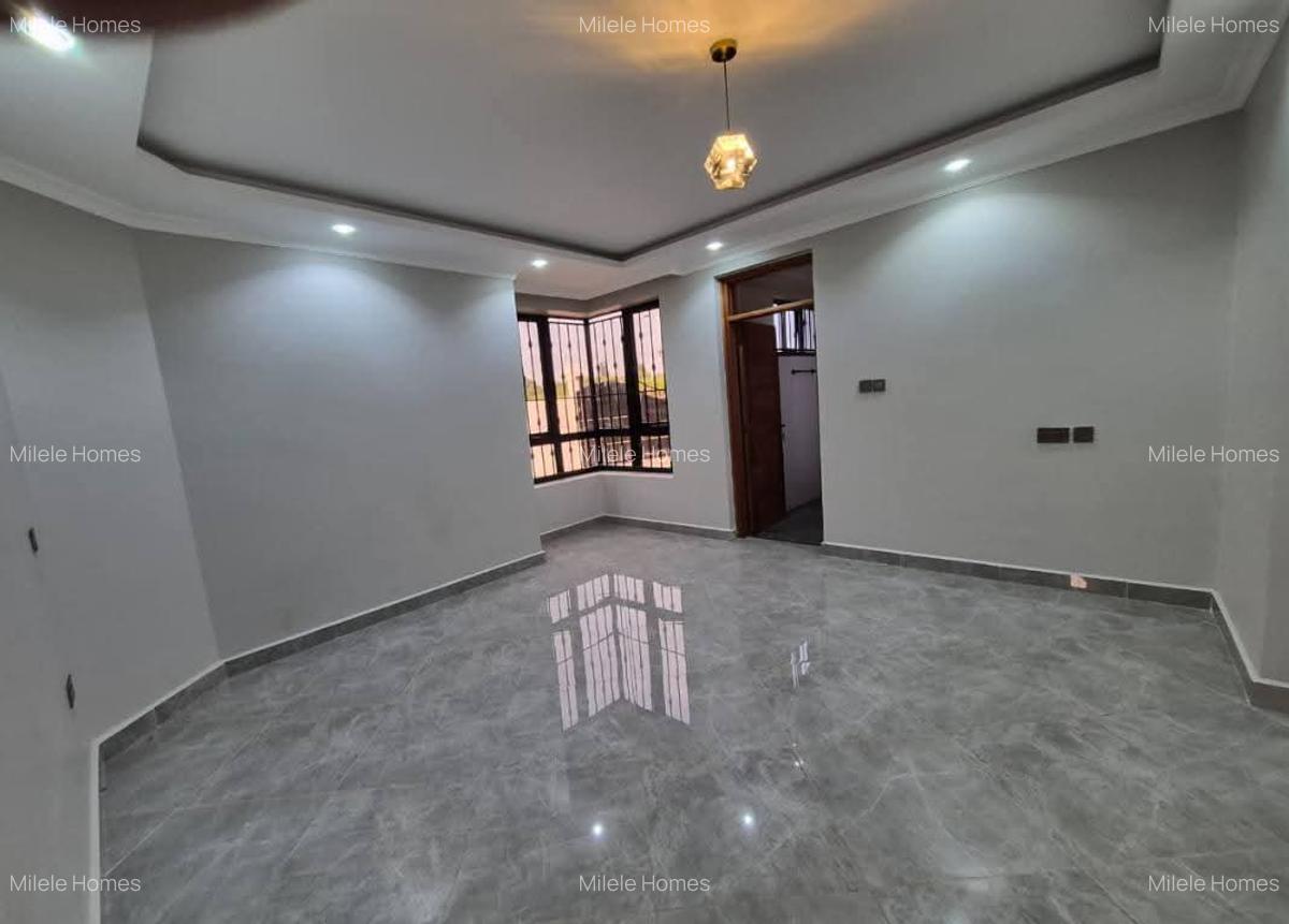 5 Bed Villa with En Suite in Runda - 13