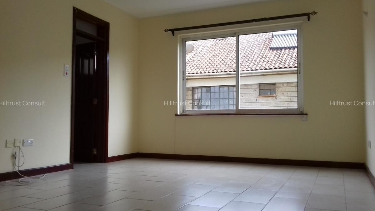 3 Bed Apartment with En Suite at Rhapta Rd - 2
