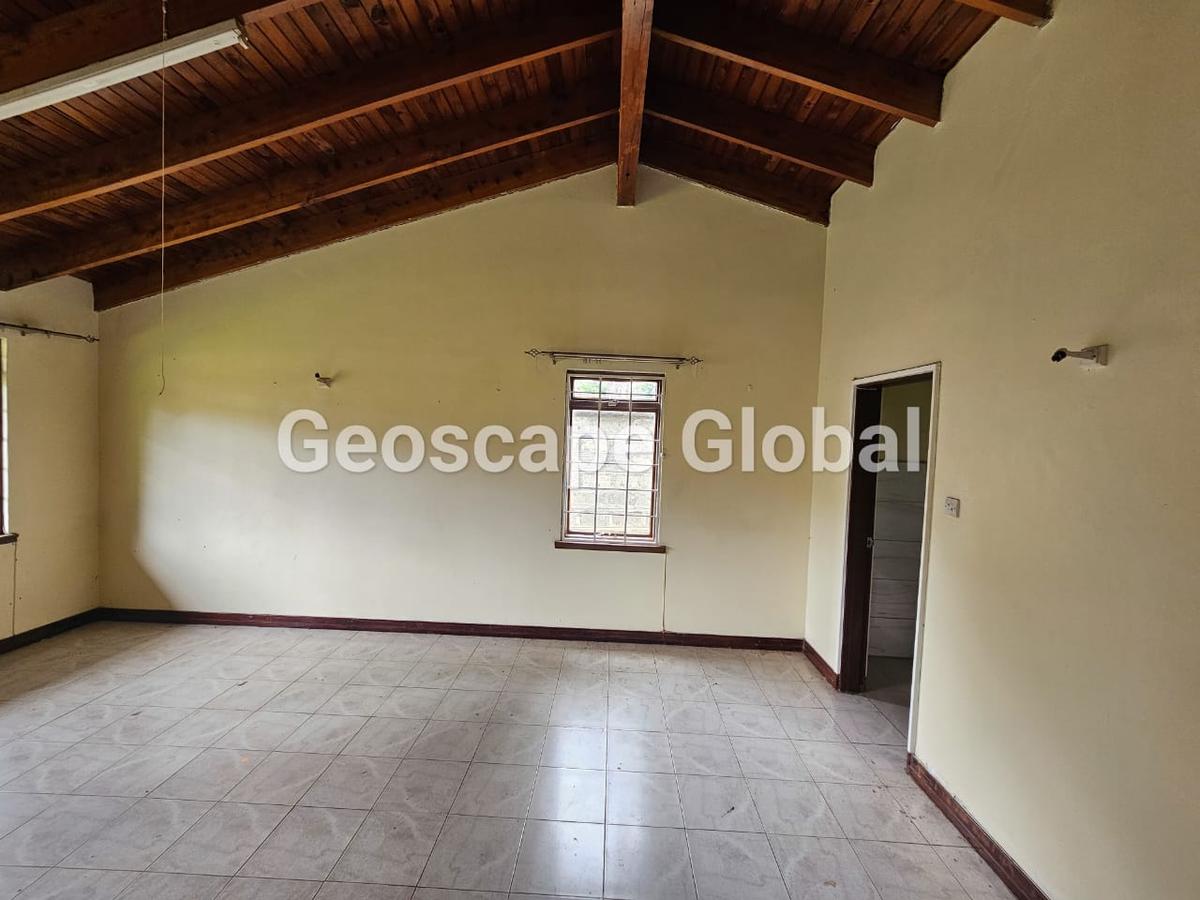 4 Bed House with En Suite in Runda - 6