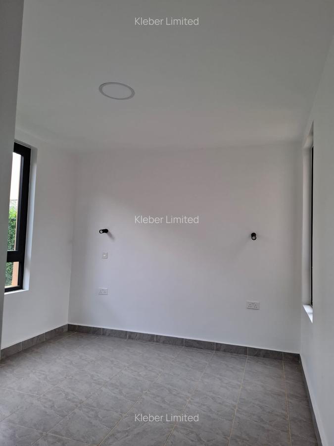 3 Bed House with En Suite in Ruiru - 9