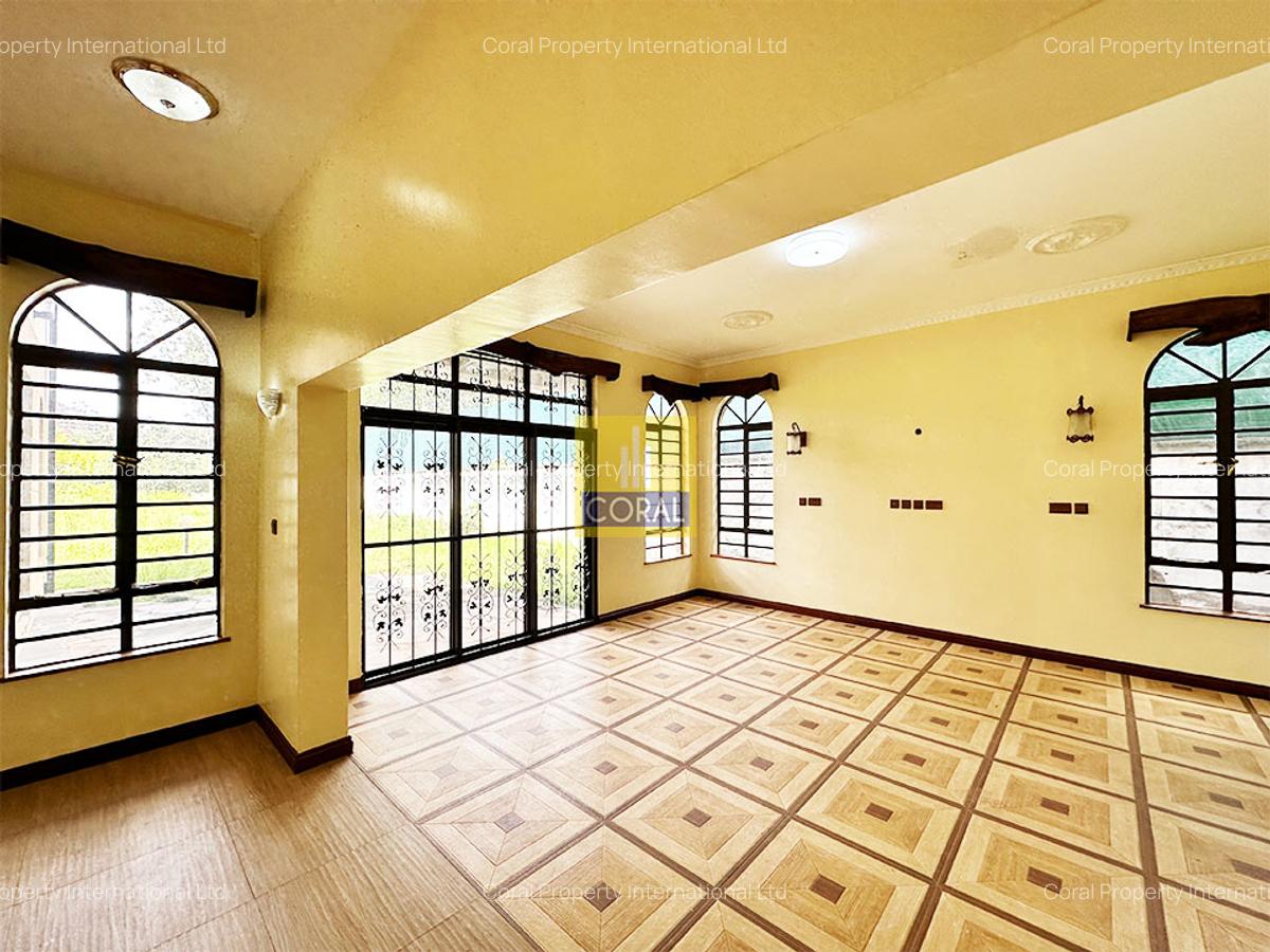 6 Bed House in Runda - 4