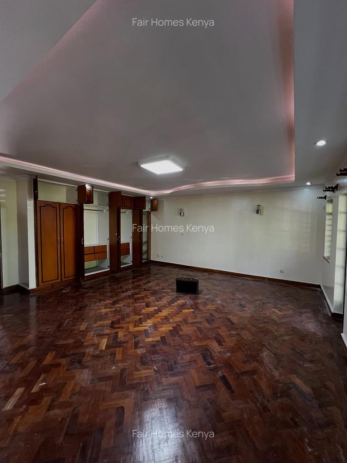 4 Bed Townhouse with En Suite at Amboseli Road - 18