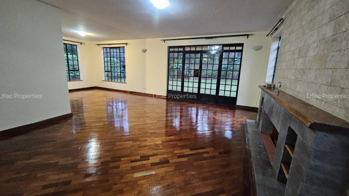 4 Bed Townhouse with En Suite in Kiambu Road - 8