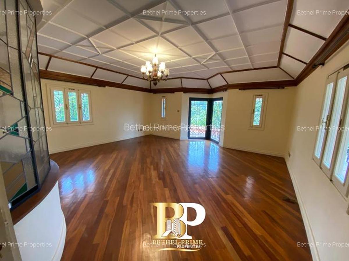 4 Bed Villa with En Suite in Muthaiga - 14