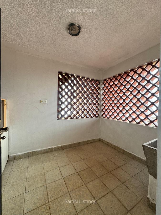 4 Bed Apartment with En Suite in Kileleshwa - 17