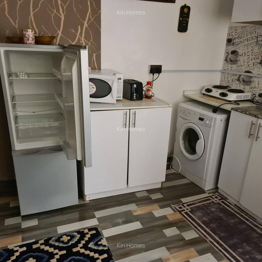 5 Bed Townhouse with En Suite in Karen - 9