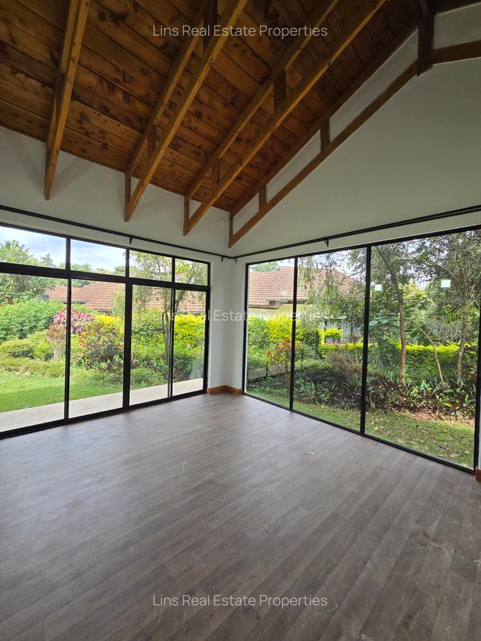 1 Bed House with En Suite in Spring Valley - 15