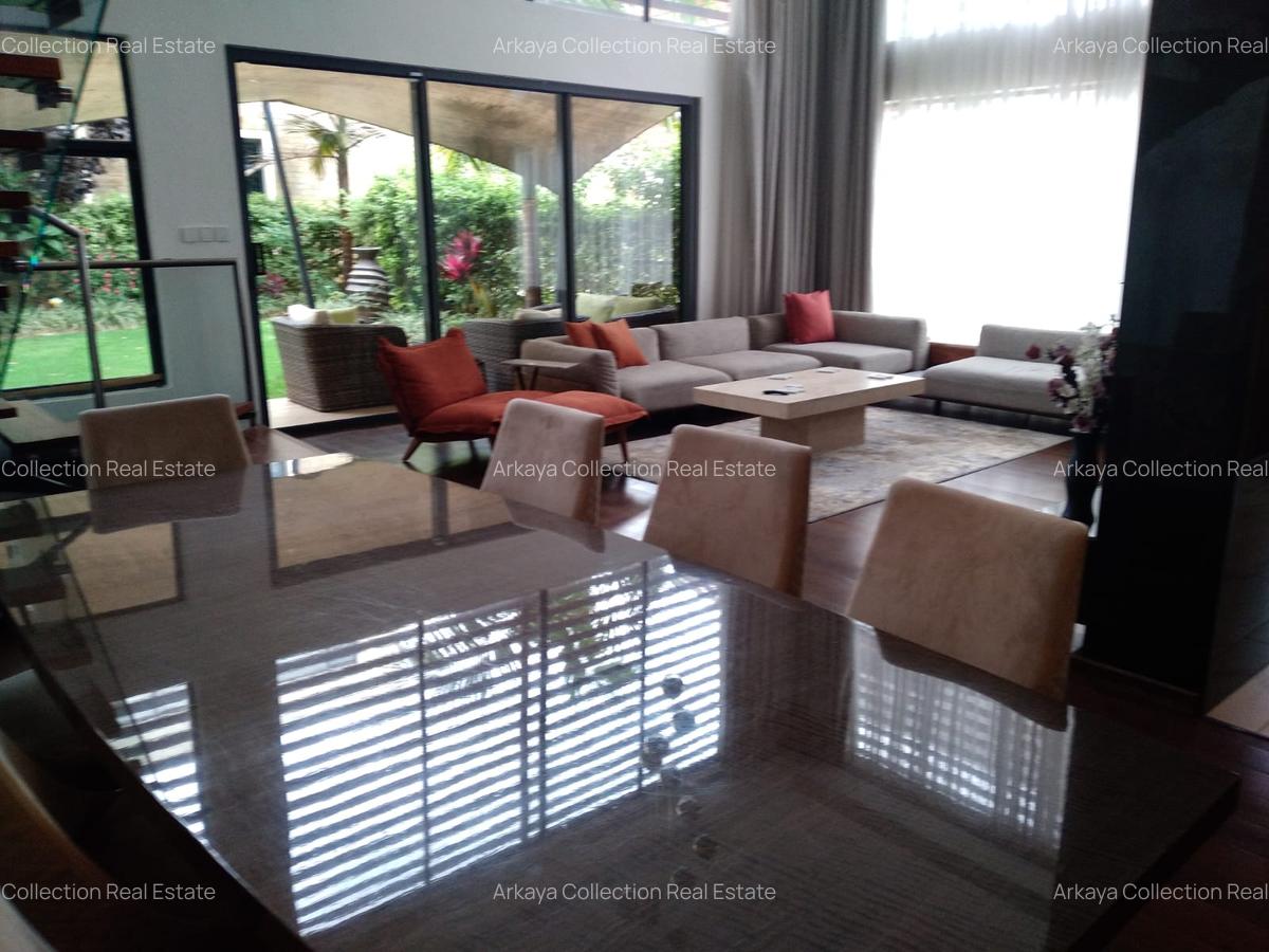 3 Bed Townhouse with En Suite in Lavington - 3