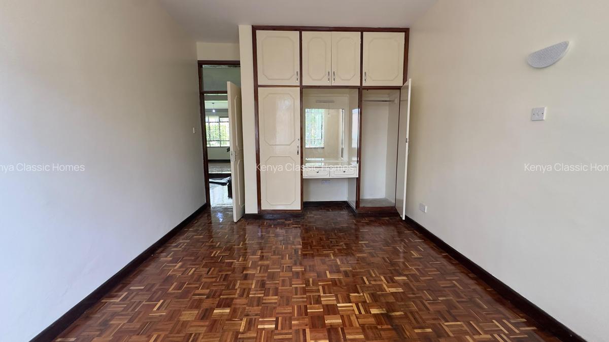 5 Bed Townhouse with En Suite at Kilimani - 6