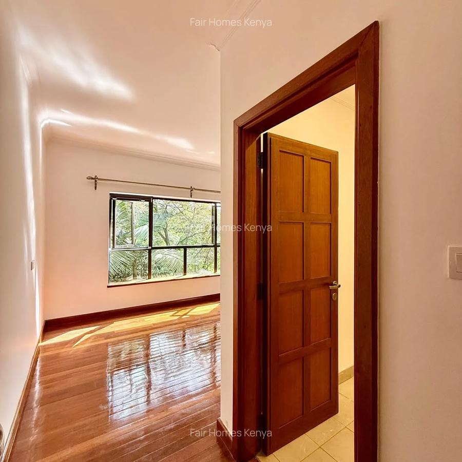 4 Bed Townhouse with En Suite at Othaya Road - 11
