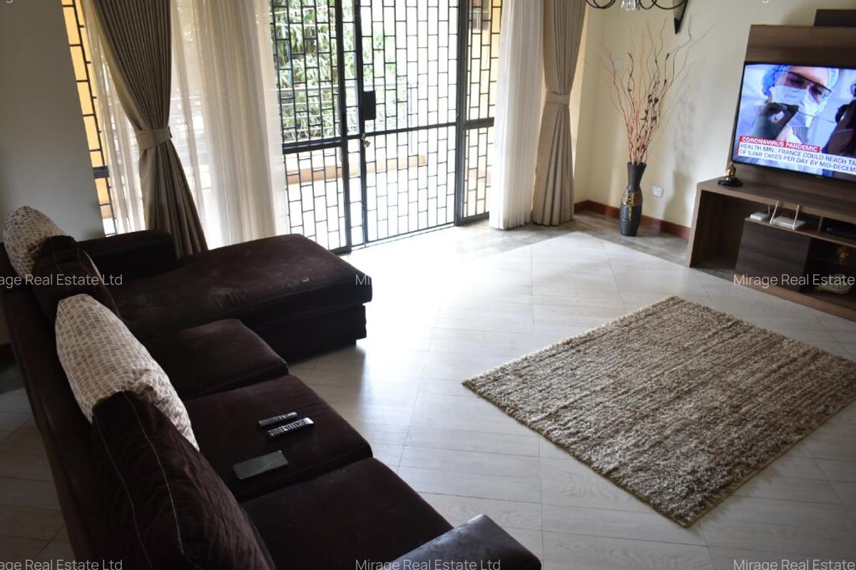 2 Bed Apartment with Gym in Parklands - 4