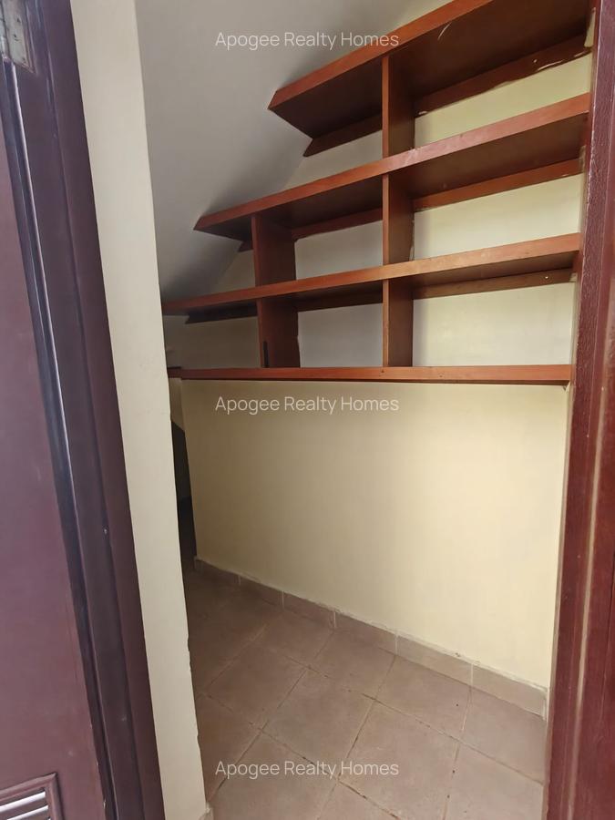 4 Bed House with En Suite at Kiambu Road - 9