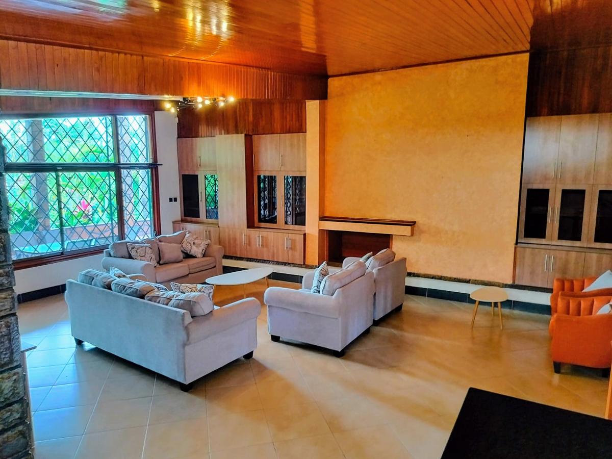 5 Bed Villa with En Suite in Kitisuru - 6