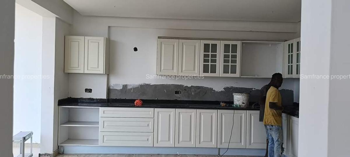 6 Bed Apartment with En Suite at Baobab Road - 8