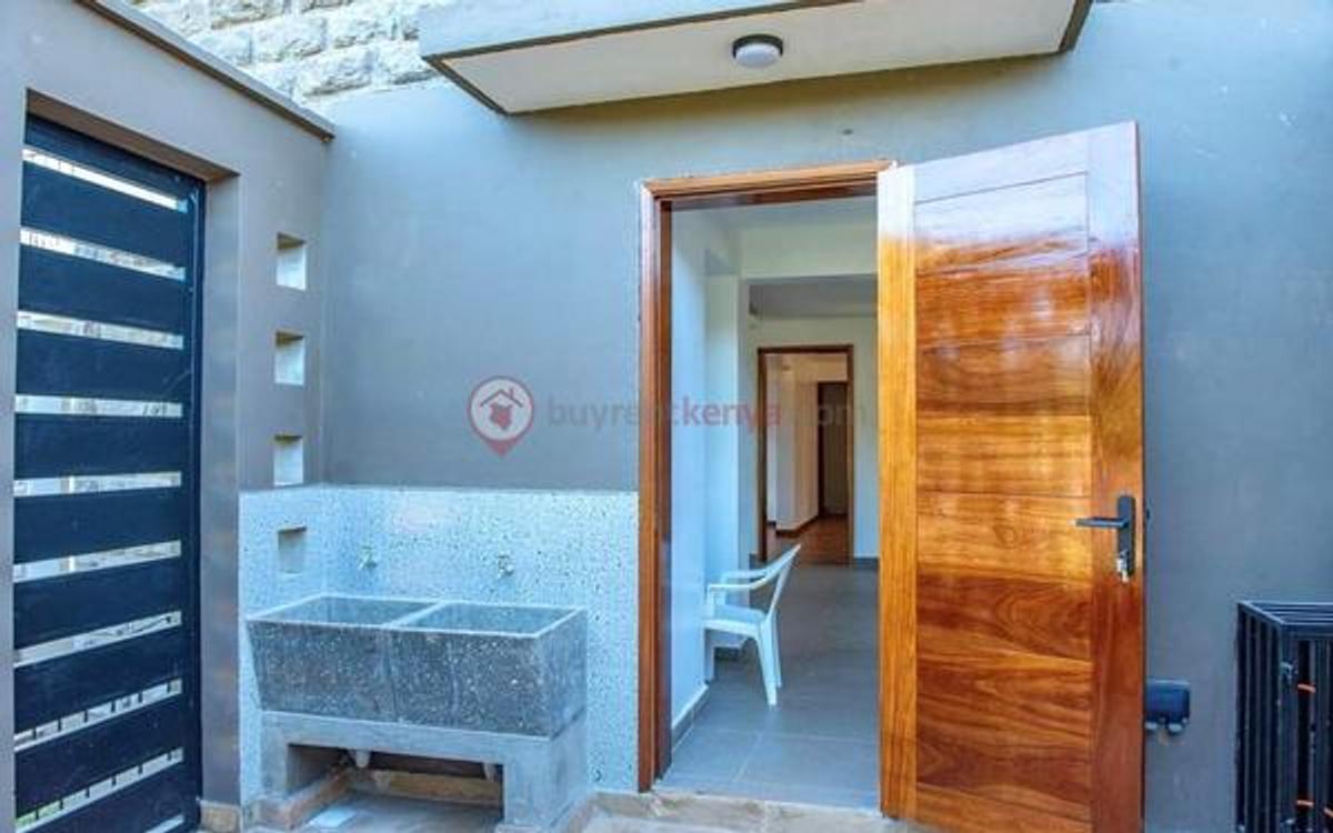 4 Bed Villa with En Suite at Kifaru Road - 6