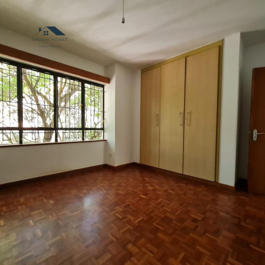 4 Bed Apartment with En Suite at Lavington - 12