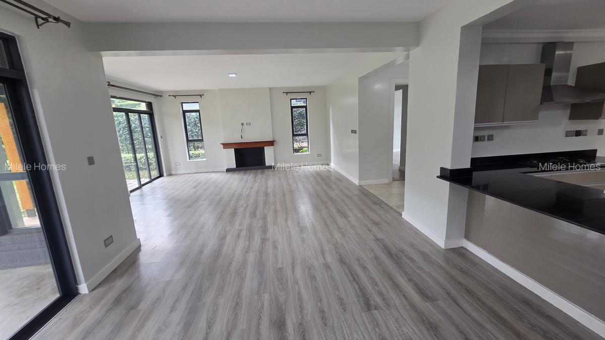 5 Bed Townhouse with En Suite at Paradise - 4