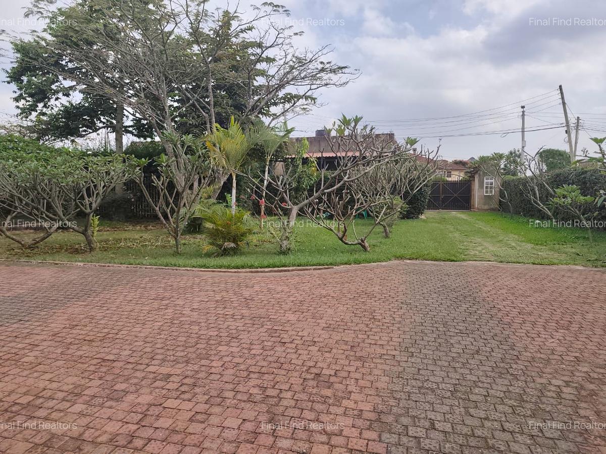 5 Bed House with Garden in Runda - 12