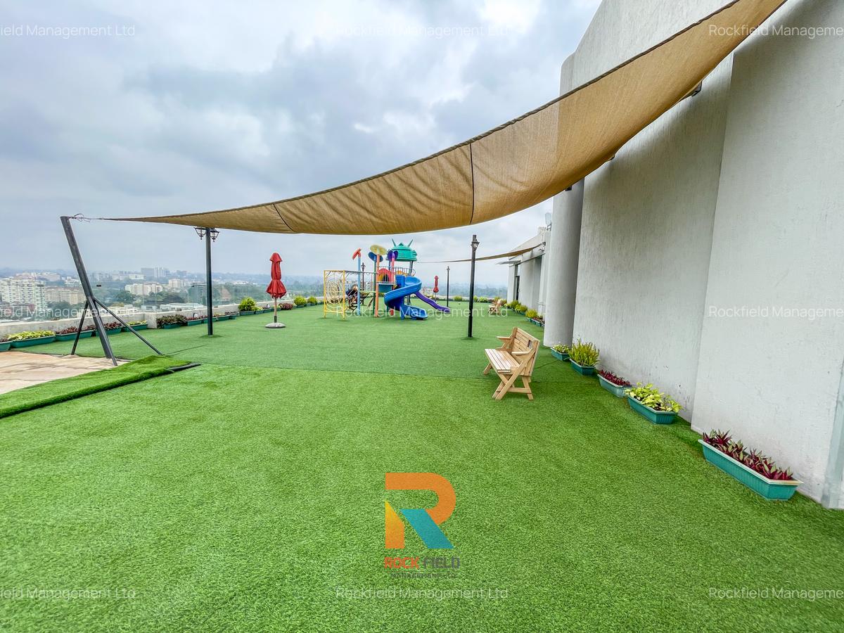 2 Bed Apartment with En Suite in General Mathenge - 16