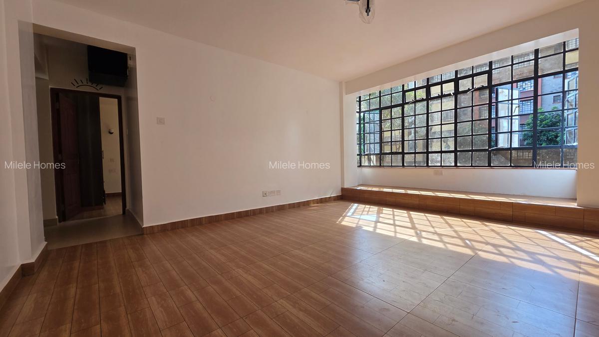 Serviced 3 Bed Apartment with En Suite in Thindigua - 1