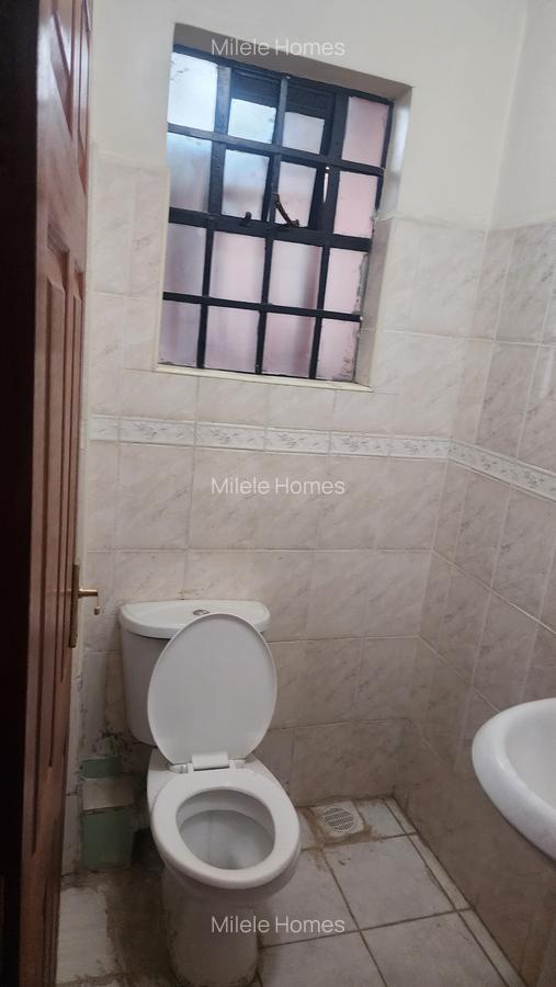 Serviced 3 Bed Apartment with En Suite at School Lane - 7