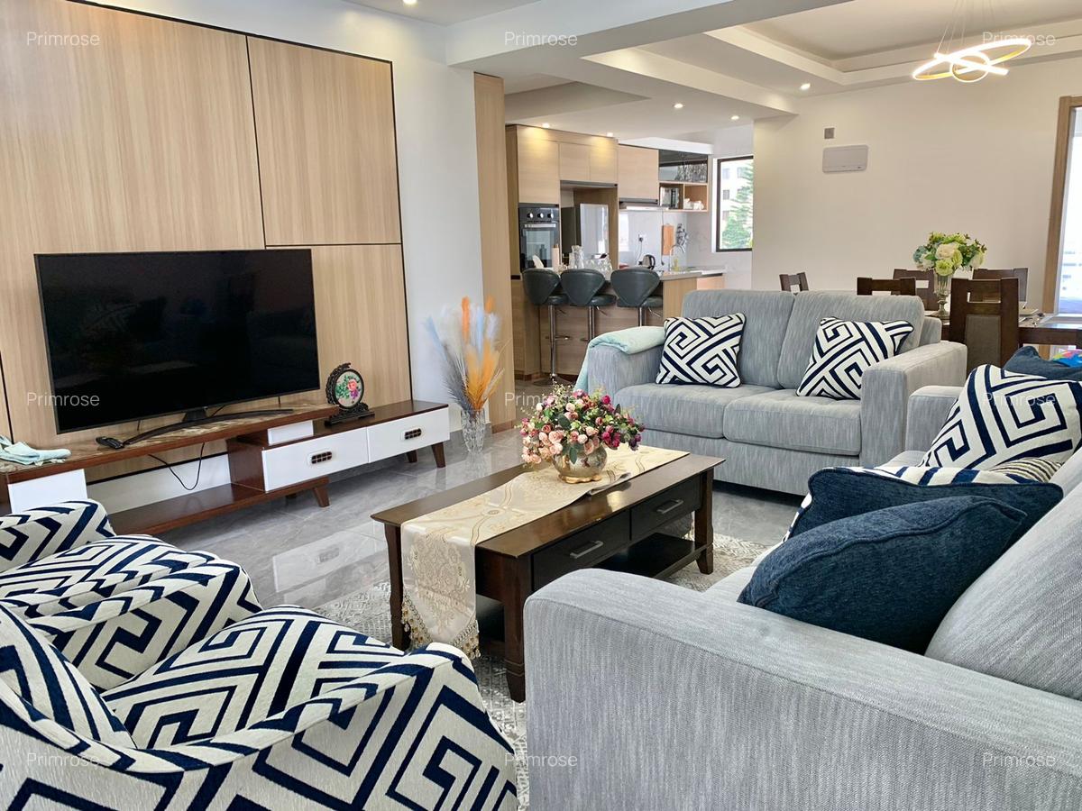 Furnished 3 Bed Apartment with En Suite in Riverside - 16