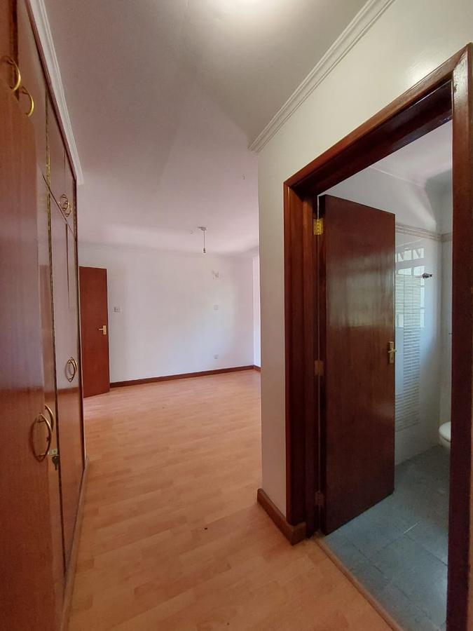 5 Bed House with Garden in Runda - 2