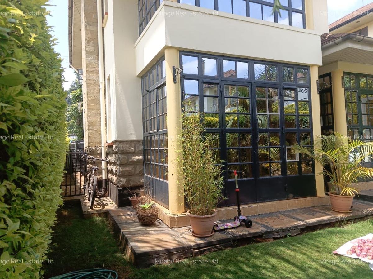 4 Bed Townhouse with En Suite in Loresho - 5