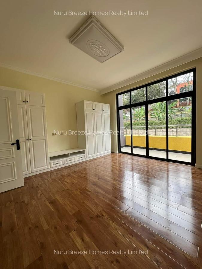 5 Bed Townhouse with En Suite in Karen - 7