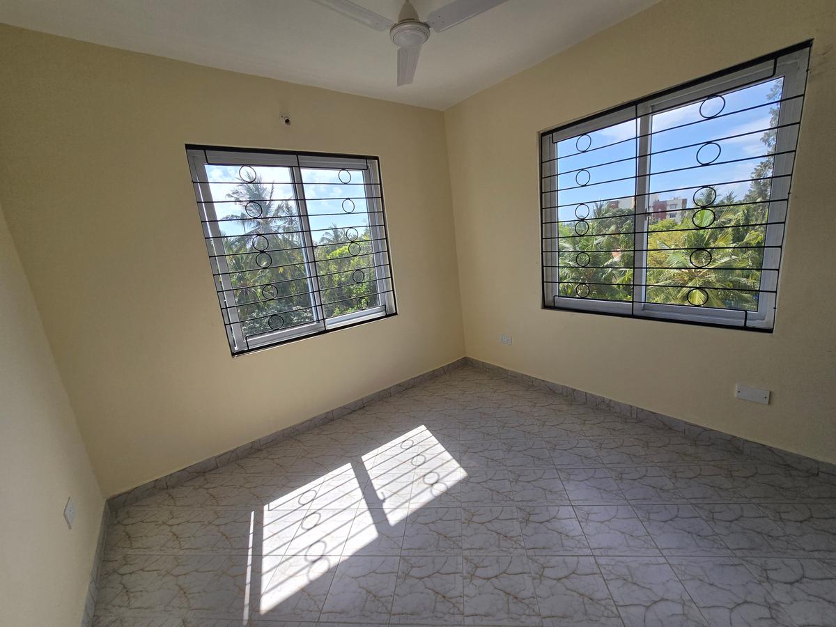 2 Bed Apartment with En Suite in Mtwapa - 8