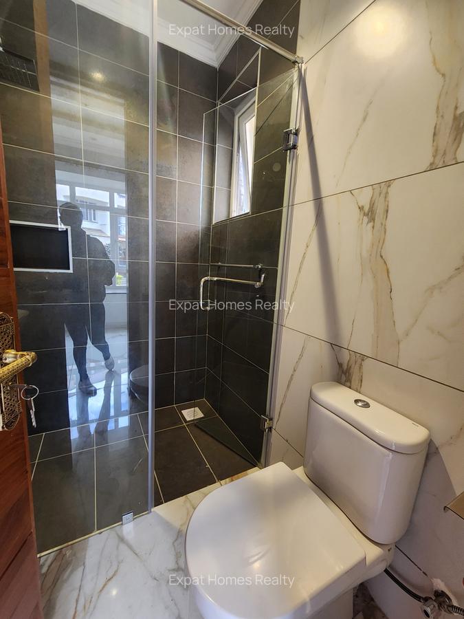 6 Bed Villa with Staff Quarters in Lavington - 4