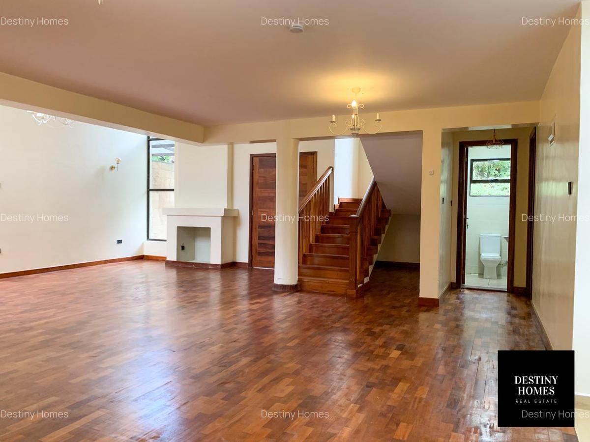 4 Bed Townhouse with En Suite in Karen - 8