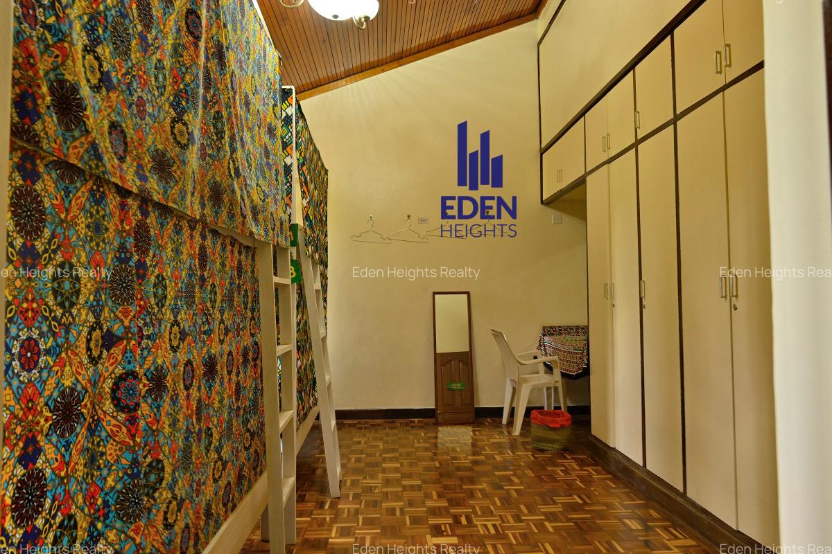 7 Bed House with Garden in Thigiri - 8