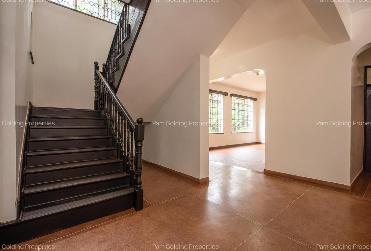 5 Bed House in Gigiri - 10