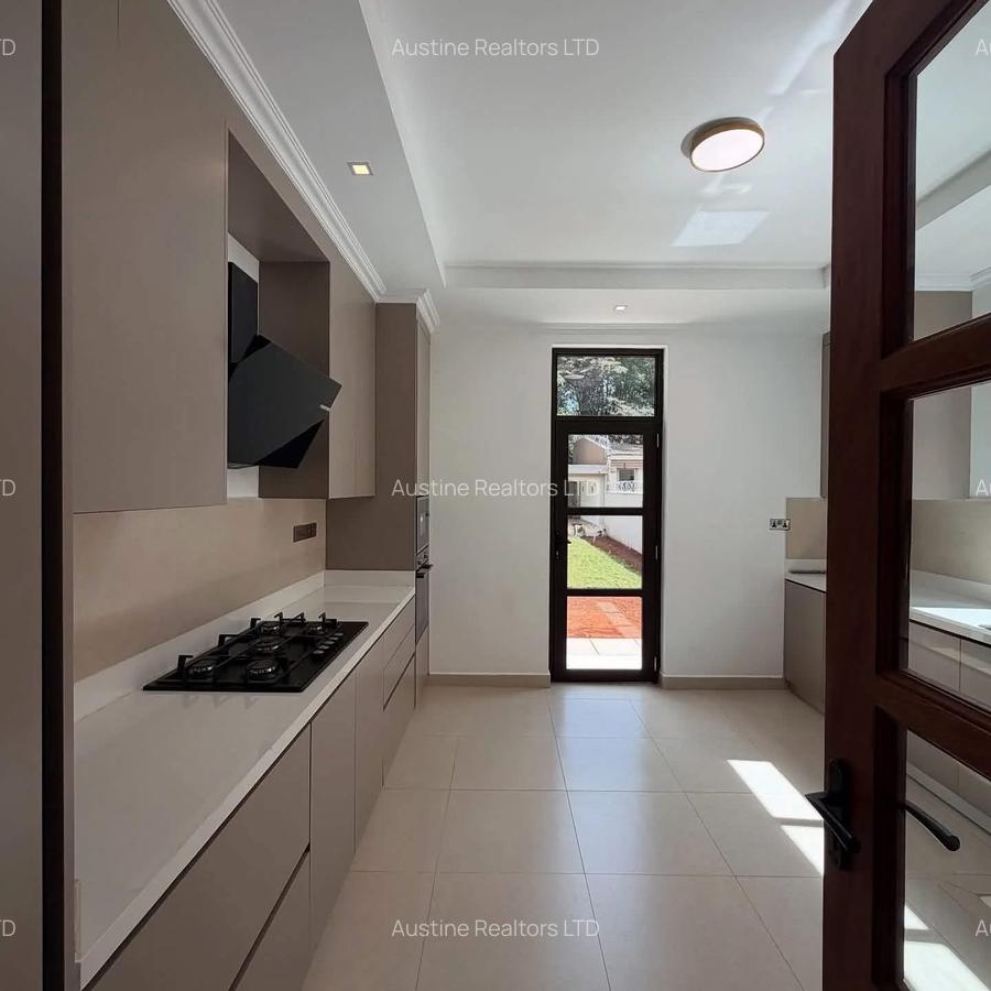 5 Bed Villa with En Suite in Karen - 10