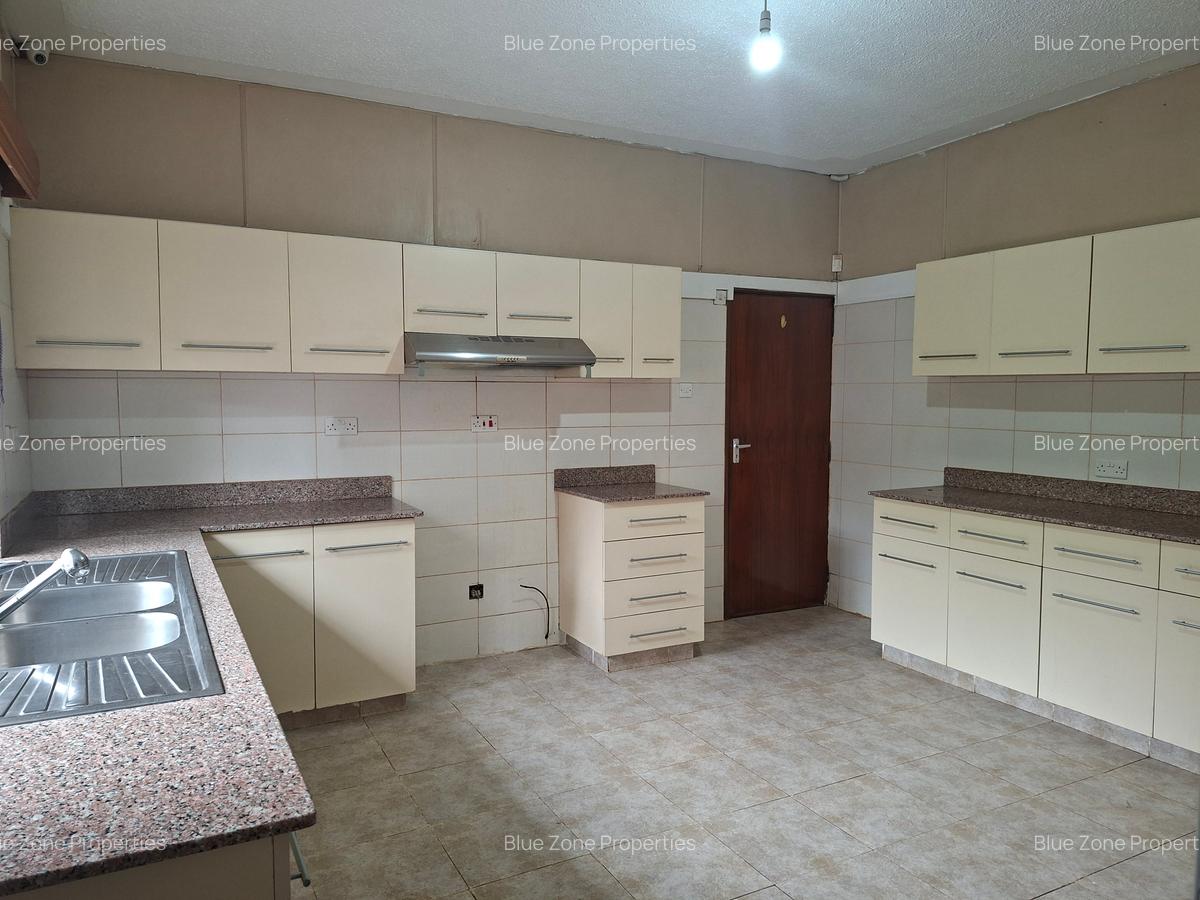 4 Bed House with En Suite at Off Rosslyn Lone Tree Estate Rd - 8