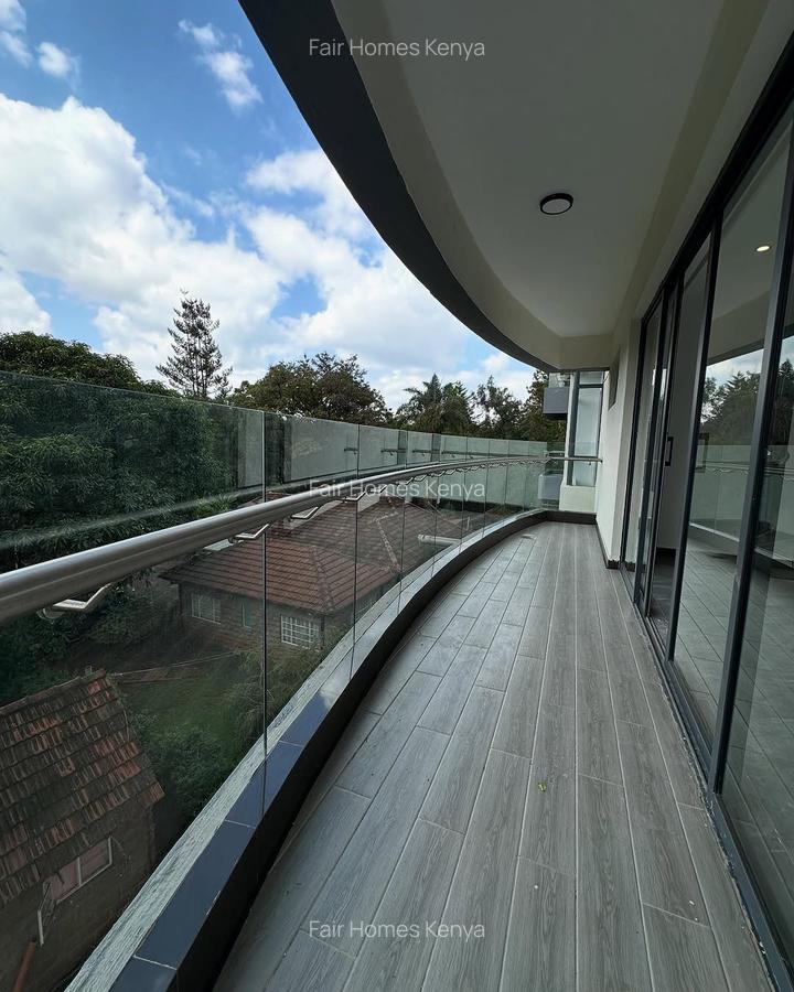 4 Bed Apartment with En Suite at Valley Arcade - 4