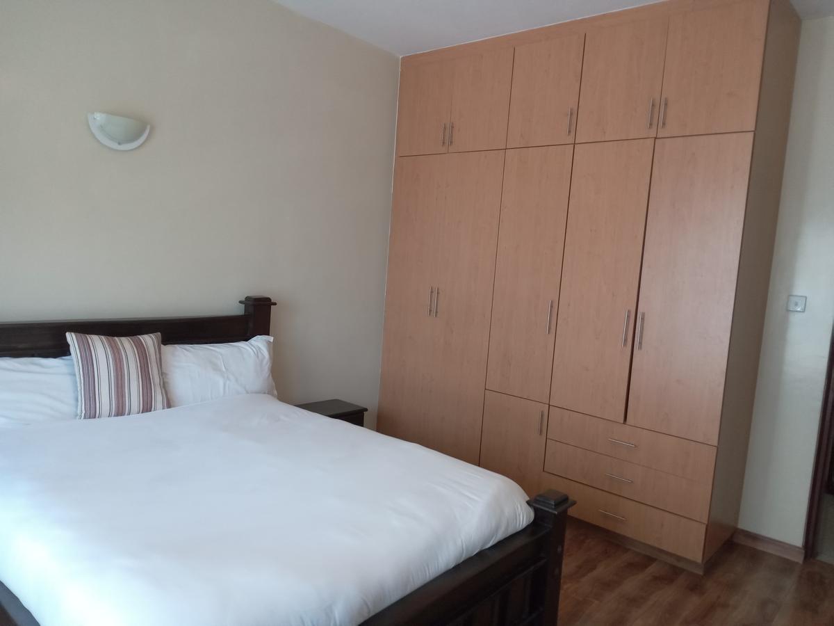 Serviced 2 Bed Apartment with En Suite at Westlands Area - 16