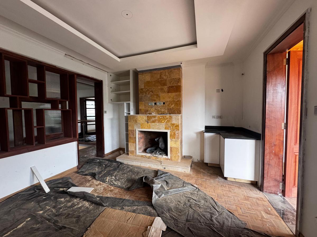 4 Bed Townhouse with En Suite in Karen - 17