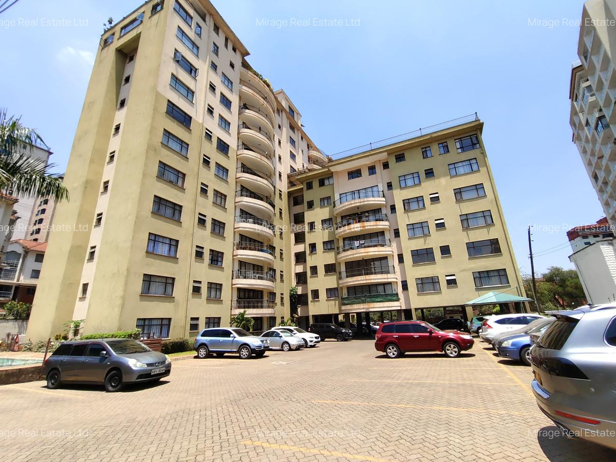 3 Bed Apartment with En Suite in Kilimani - 2