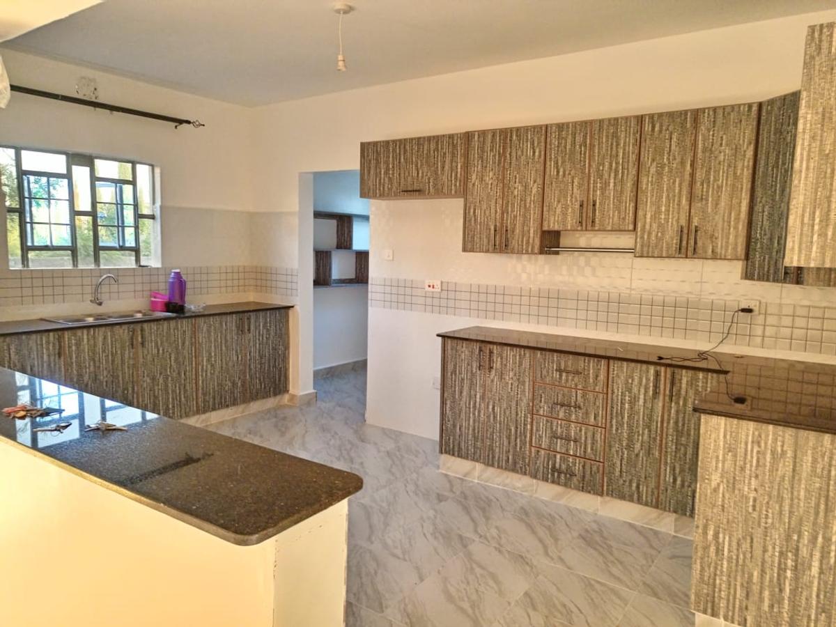 3 Bed House with En Suite in Kitengela - 9