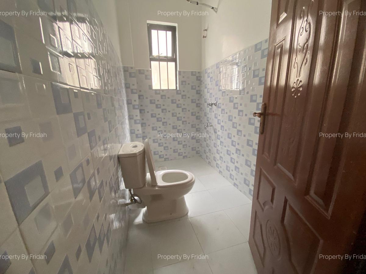 4 Bed House with En Suite in Kitengela - 8