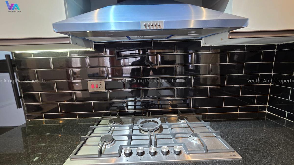 4 Bed Townhouse with En Suite in Ruiru - 9