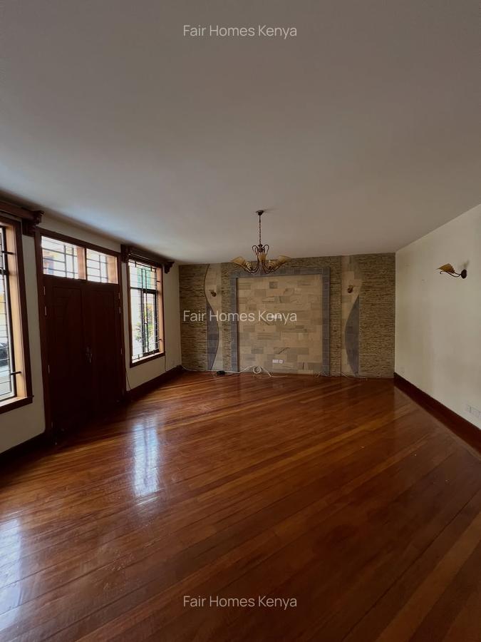 5 Bed Townhouse with En Suite at Gitanga Road - 2