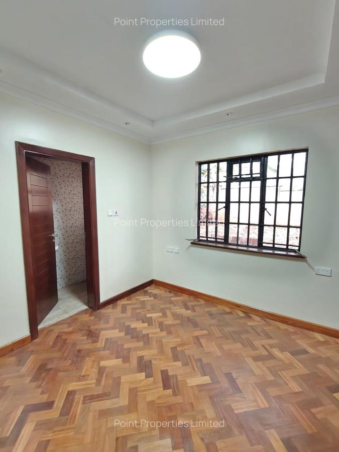 3 Bed House with En Suite in Karen - 12