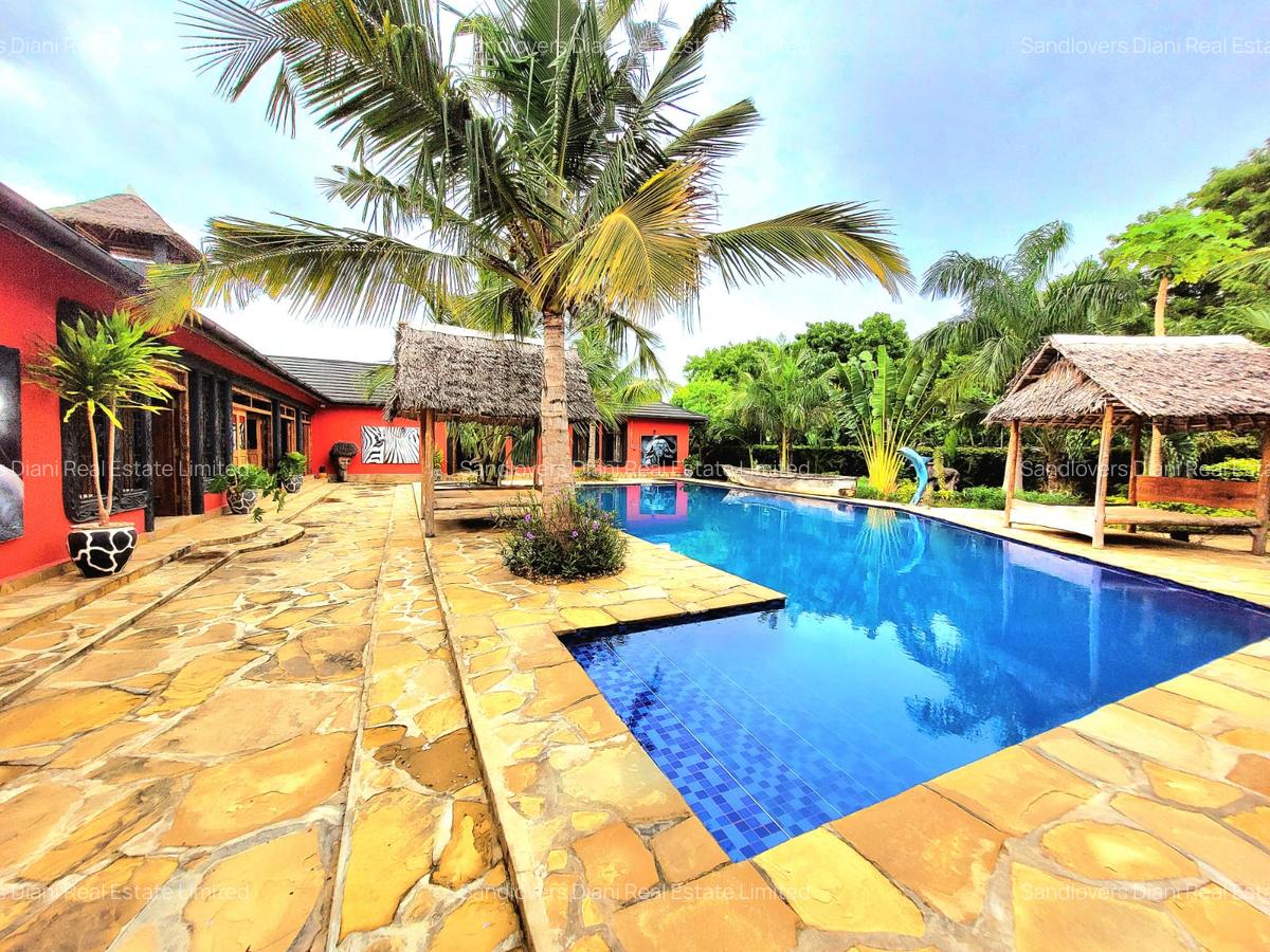 3 Bed Villa with En Suite in Diani - 12
