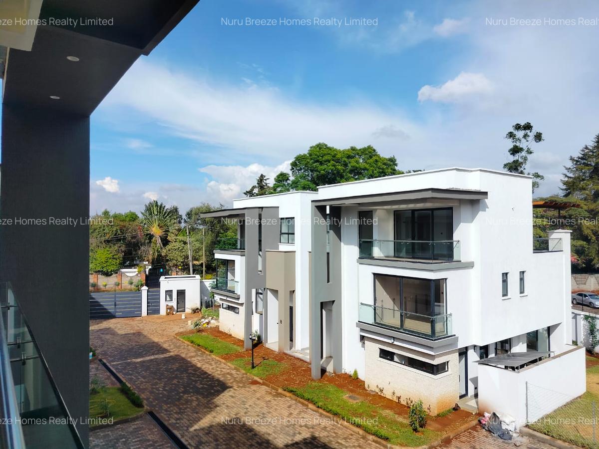 4 Bed Townhouse with En Suite in Lavington - 1