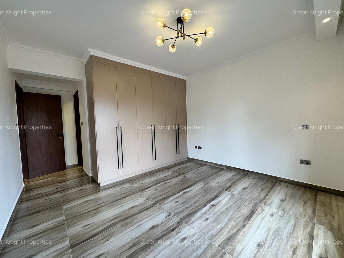 Serviced 1 Bed Apartment with En Suite in Westlands Area - 11